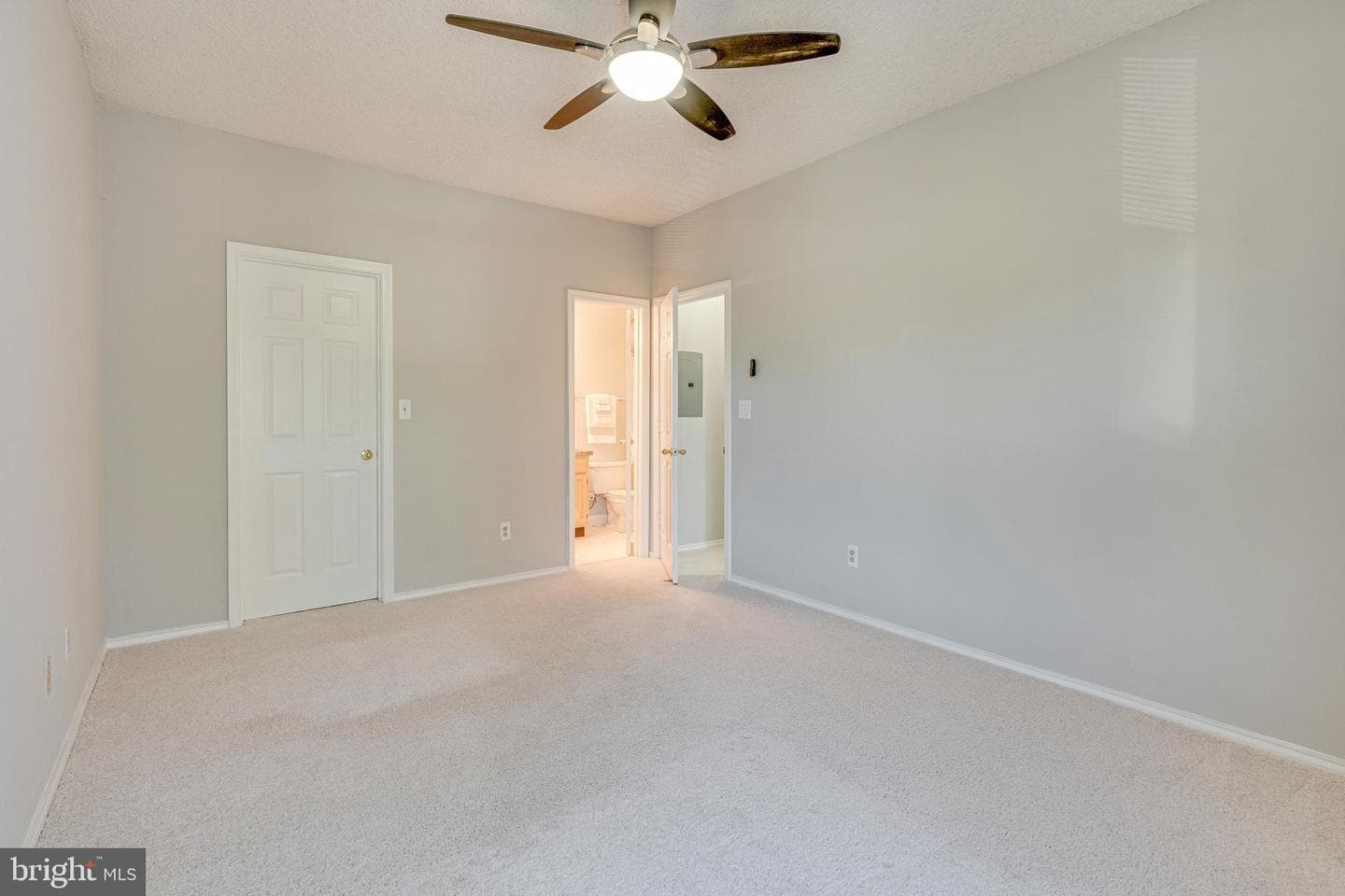 4405 Fair Stone Drive #201 photo 16