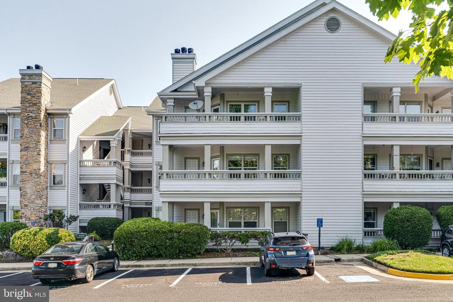 4405 Fair Stone Drive #201 photo 2