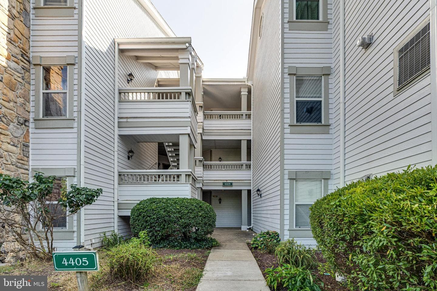 4405 Fair Stone Drive #201 photo 4