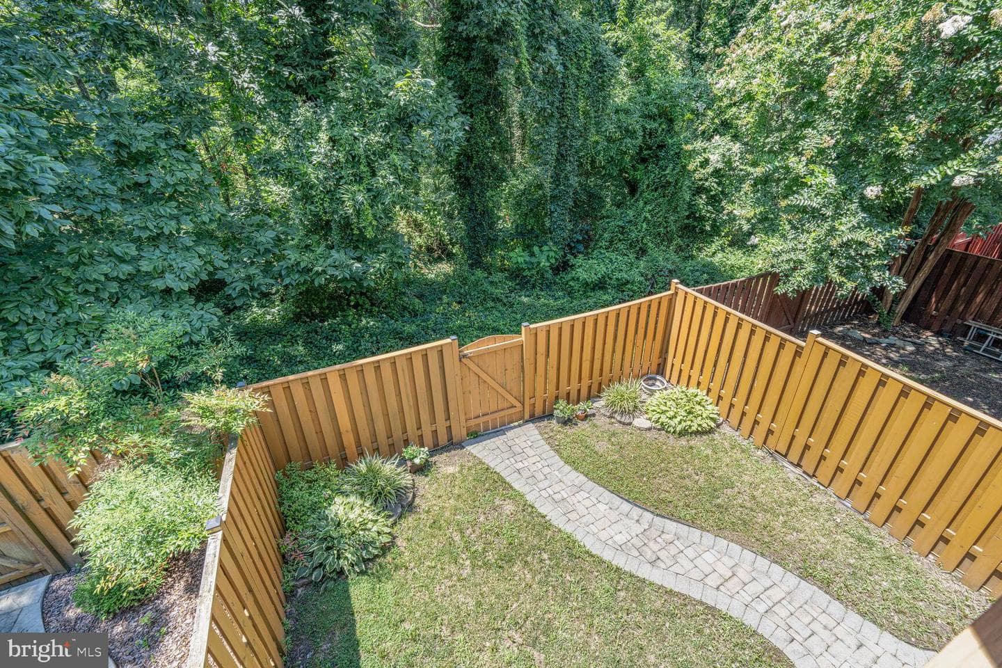 6033 Lands End Lane photo 31