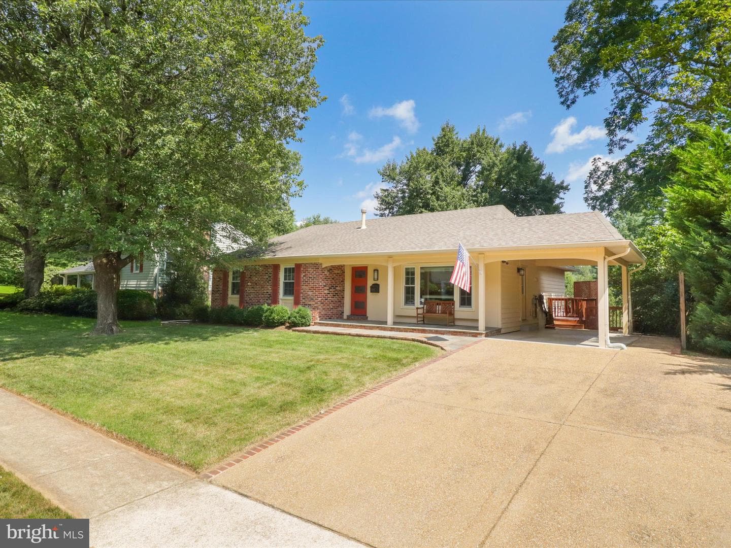 8304 Briar Creek Drive photo 2