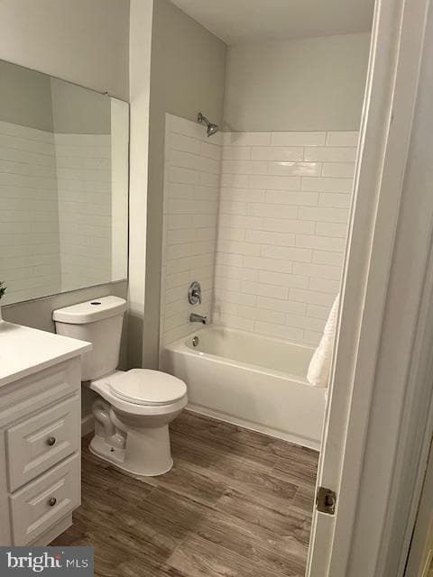 7011 Falls Reach Drive #309 photo 21