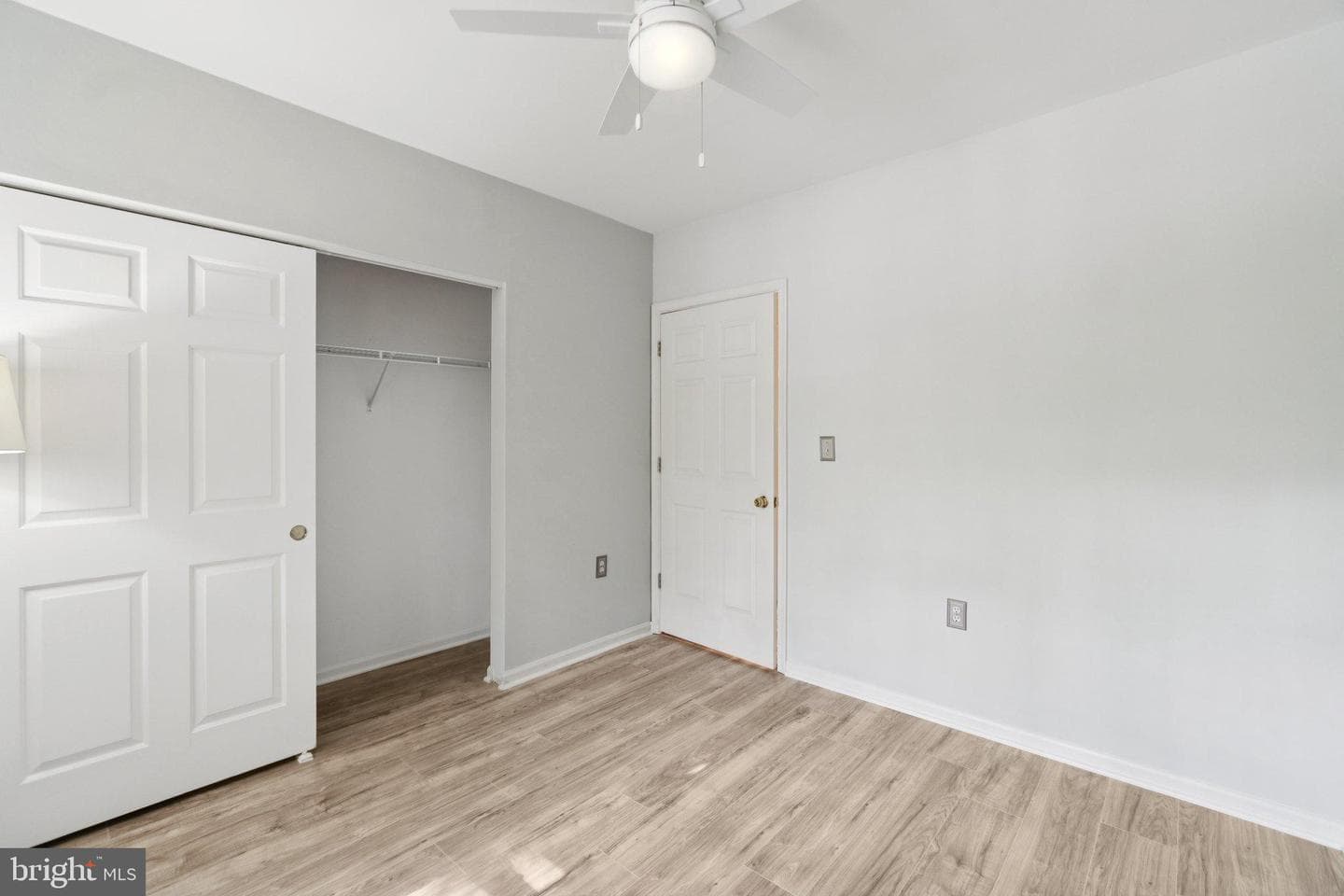 7011 Falls Reach Drive #309 photo 23