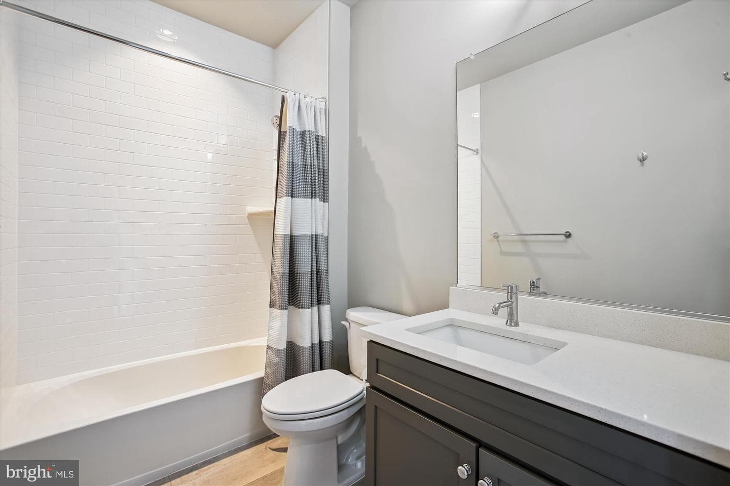 7770 Belvale Drive photo 22