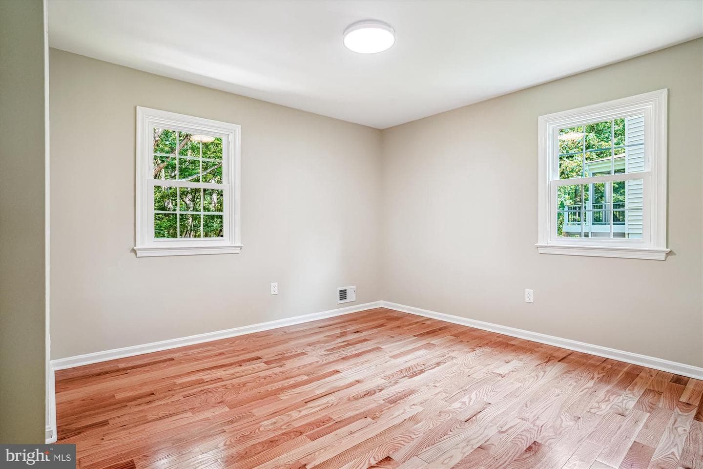 8108 Kings Point Ct. photo 25