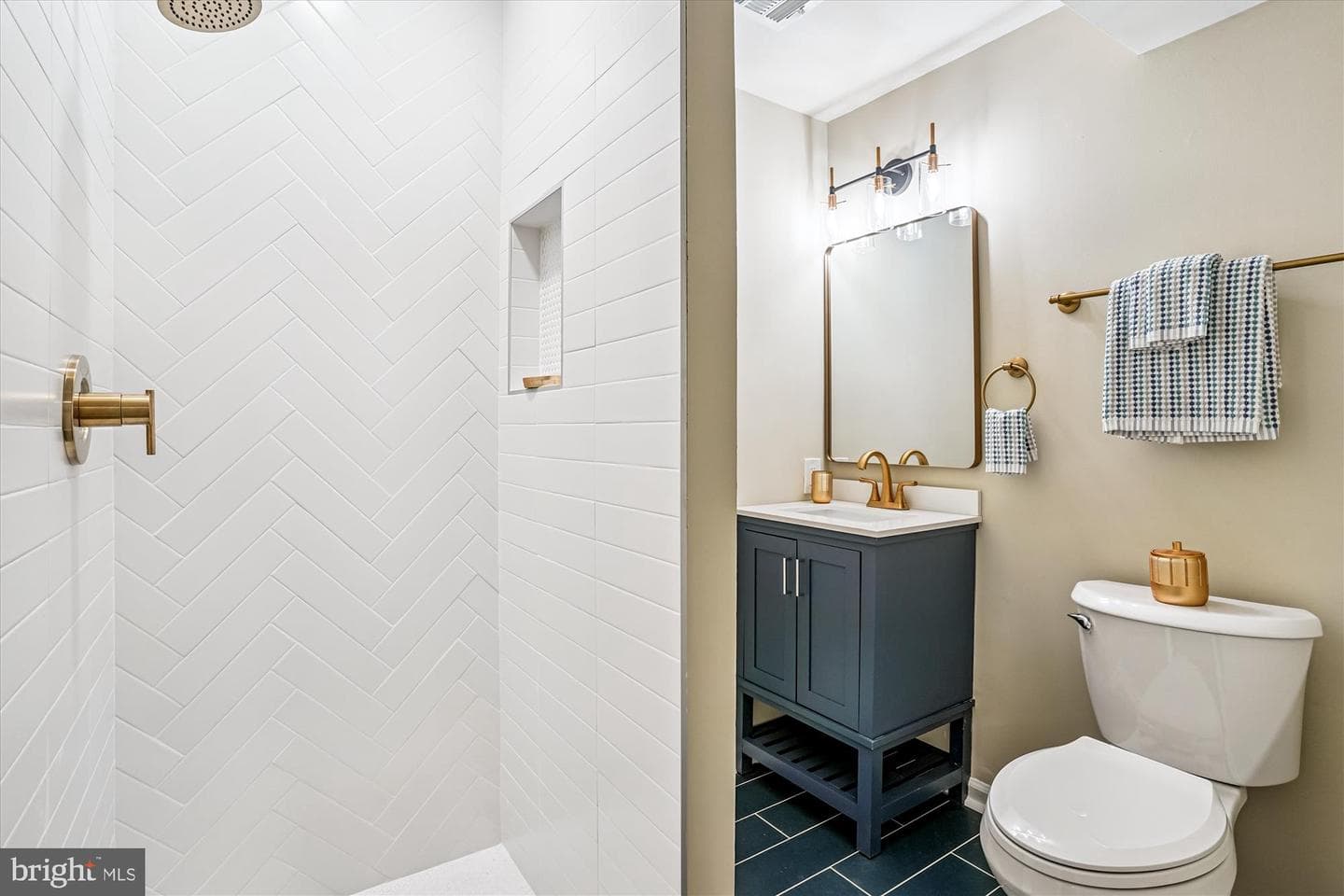 8108 Kings Point Ct. photo 30