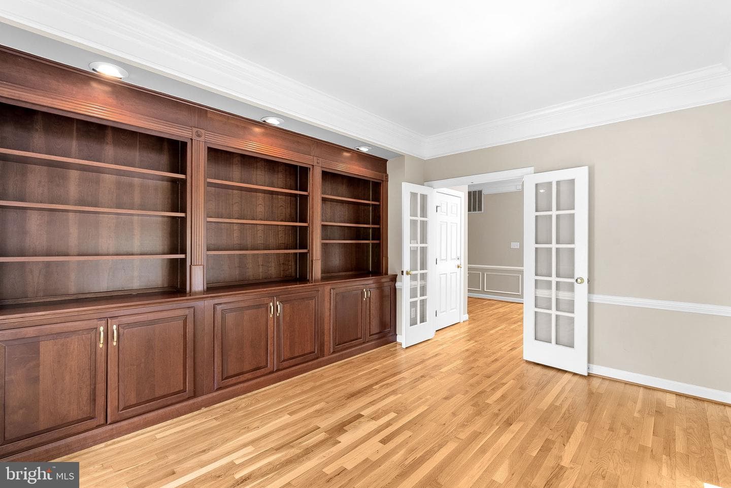 9711 Brookstone Lane photo 17