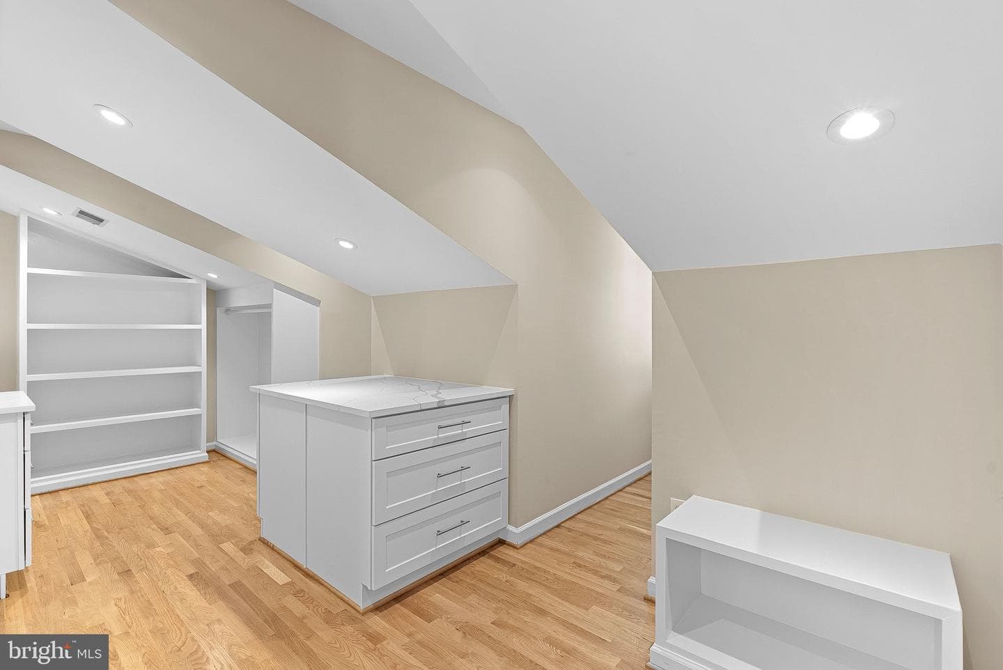 9711 Brookstone Lane photo 34