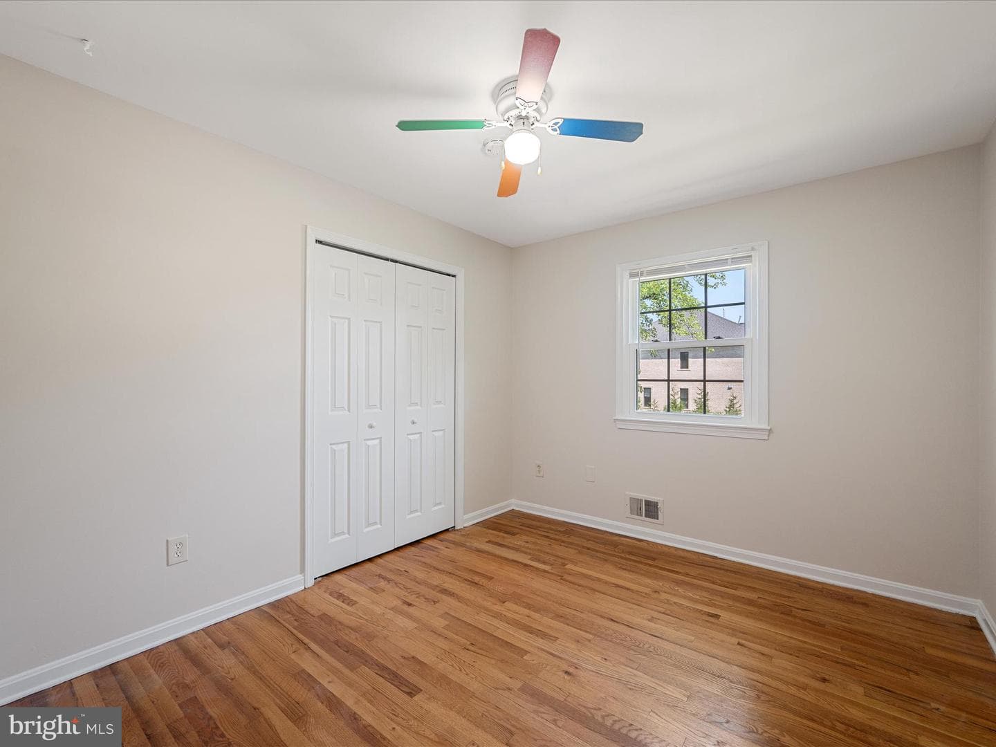 855 Park Avenue photo 24