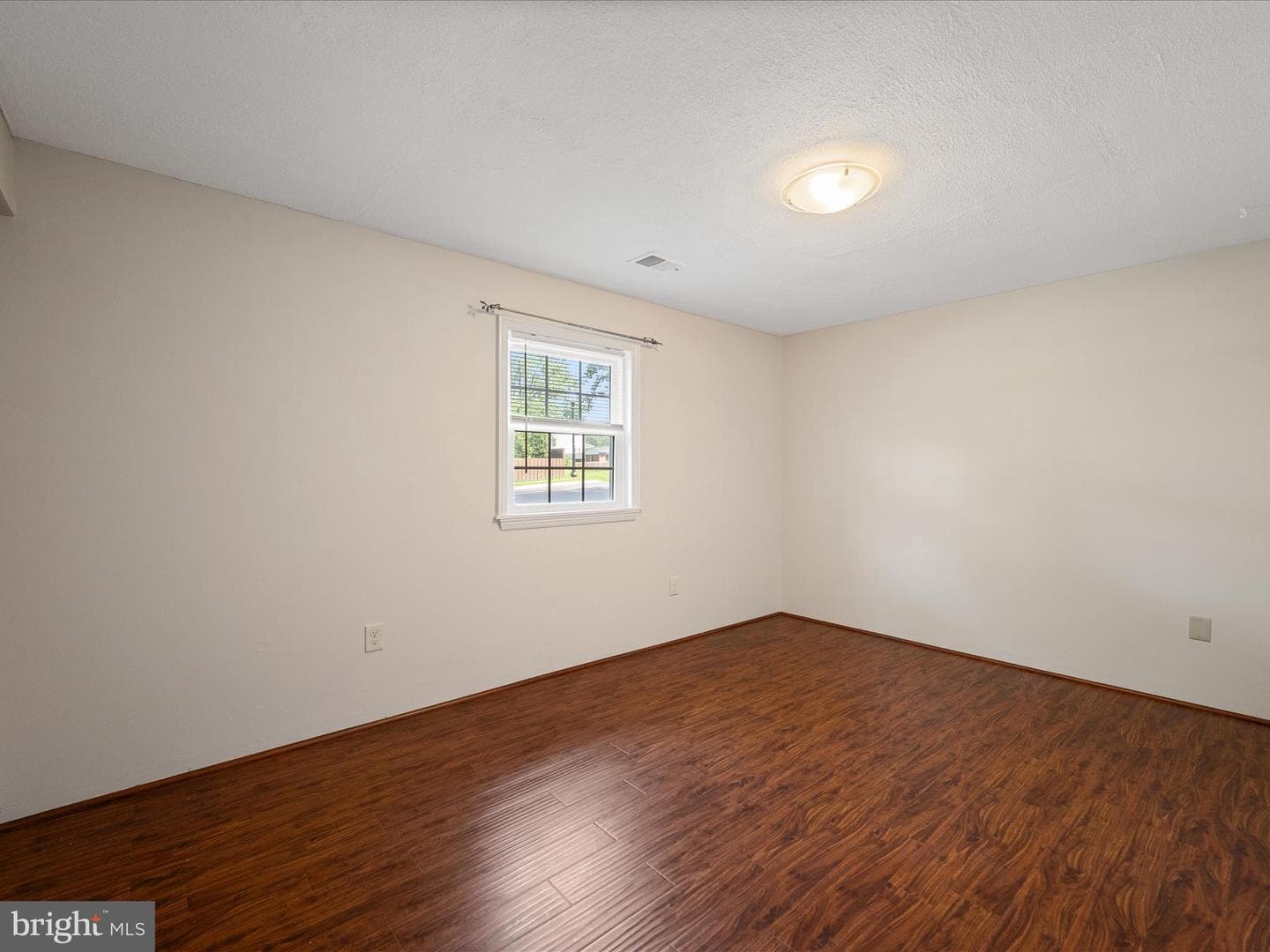 855 Park Avenue photo 28