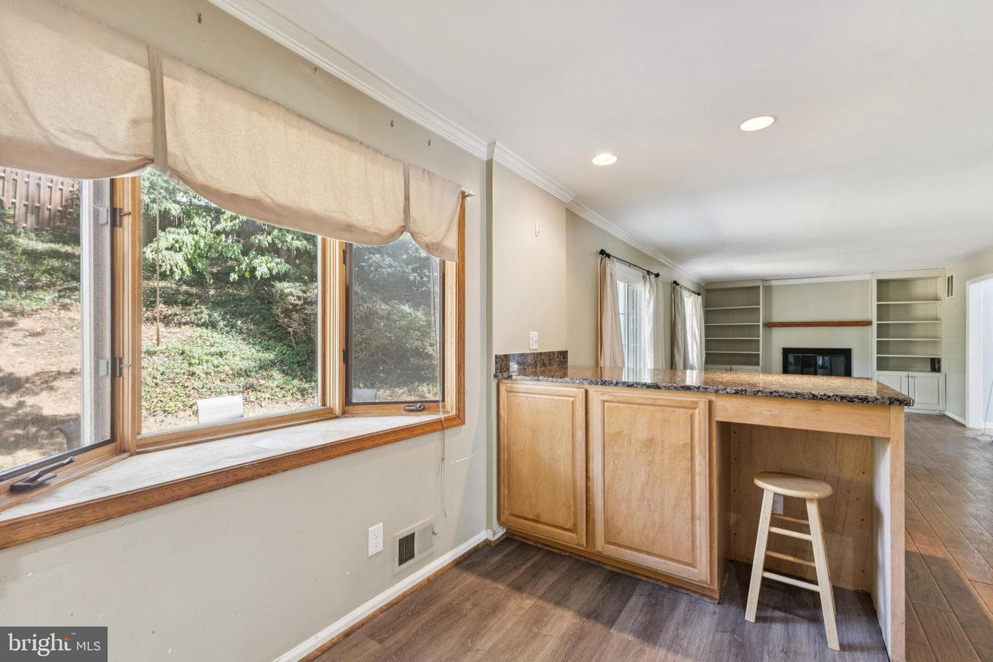 6108 Larstan Drive photo 18