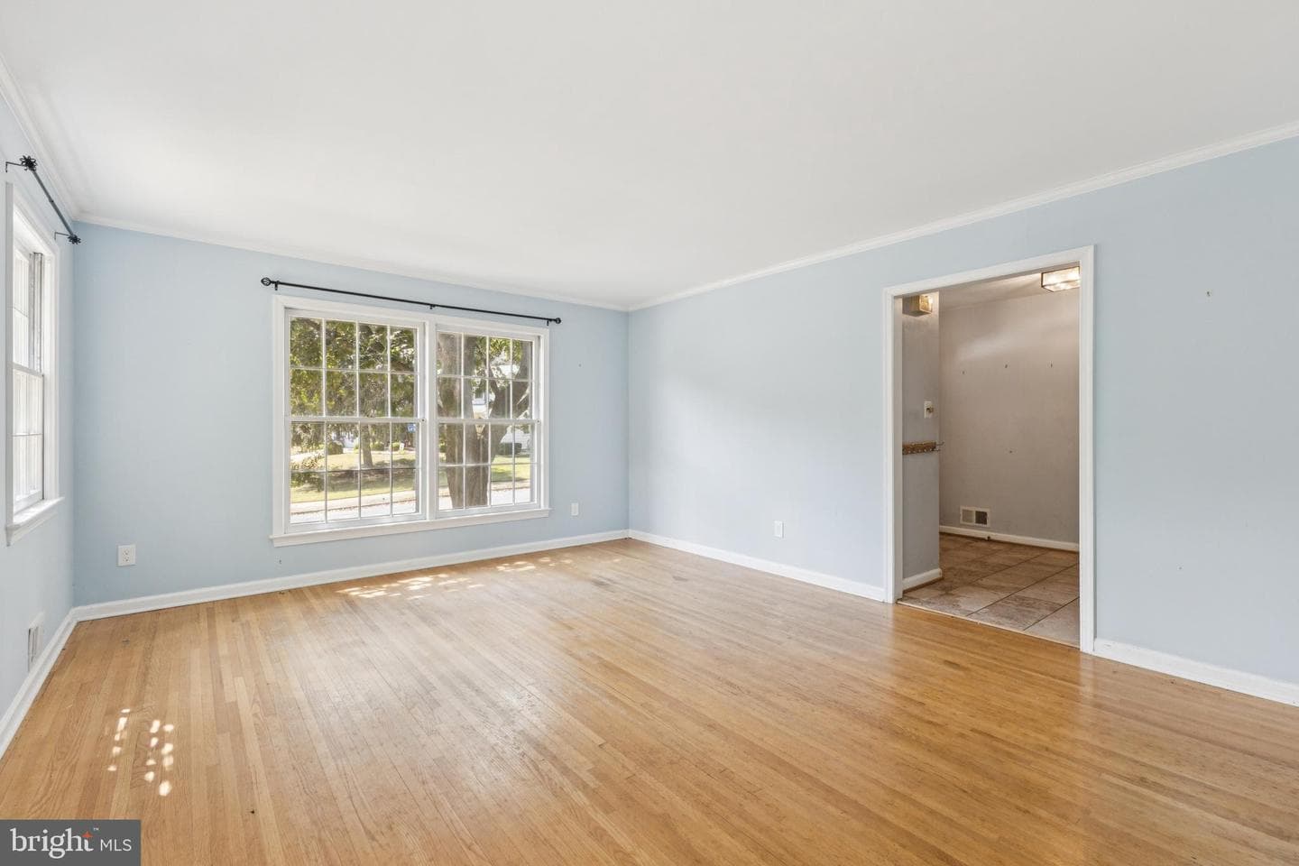 6108 Larstan Drive photo 9