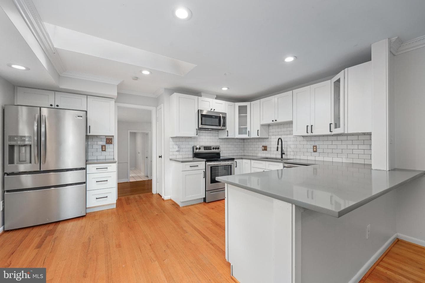 3301 Battersea Lane photo 8
