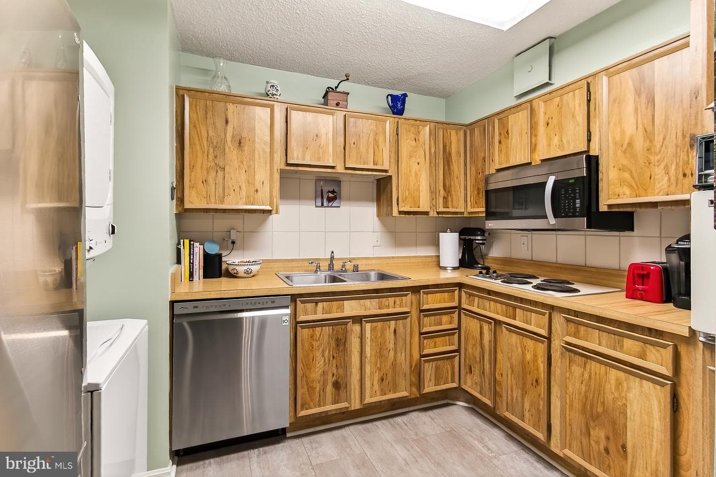 5903 Mount Eagle Drive #303 photo 18