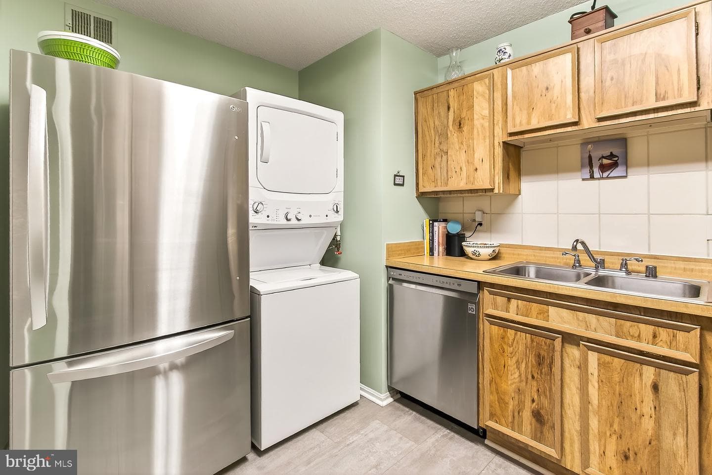 5903 Mount Eagle Drive #303 photo 21