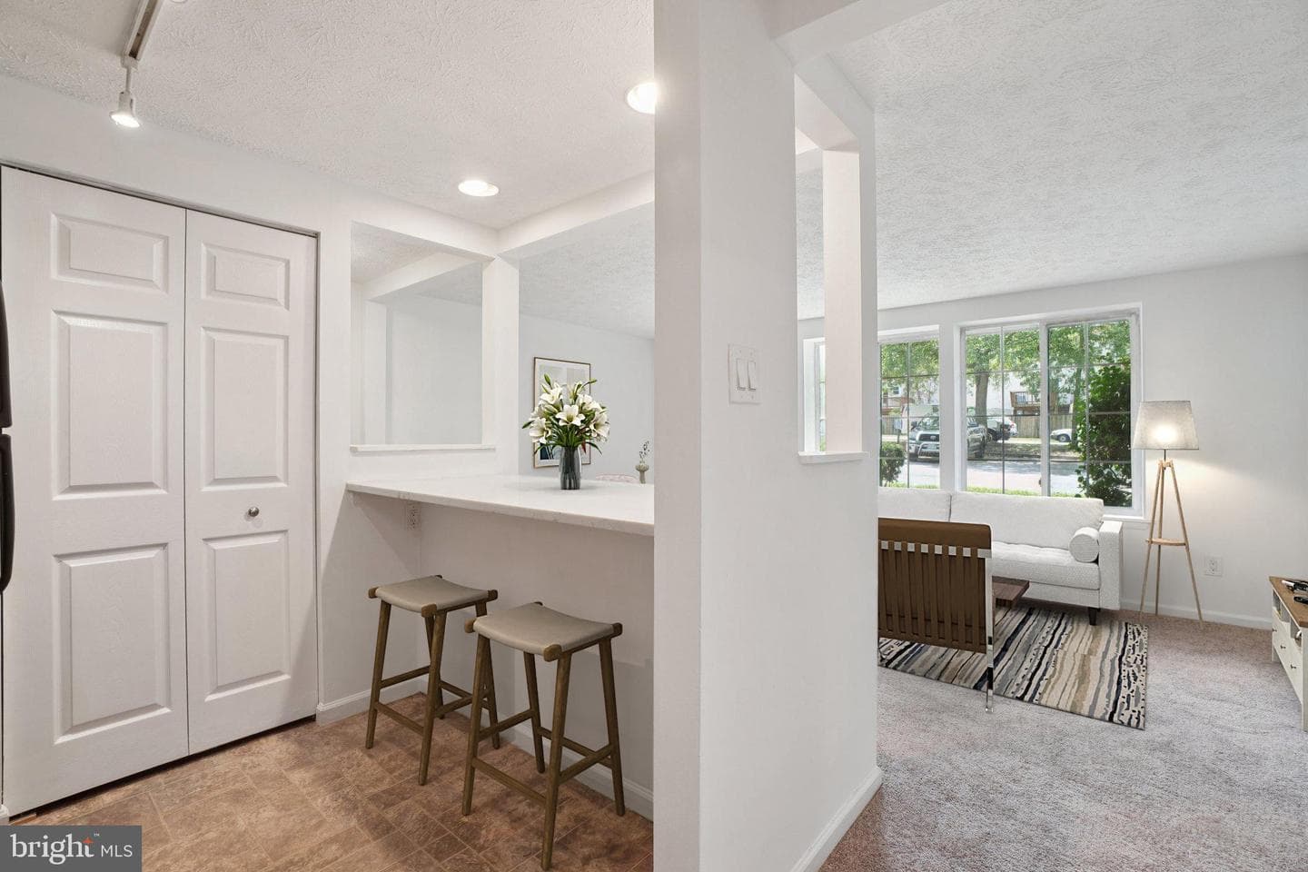 8386 Brockham Drive photo 4
