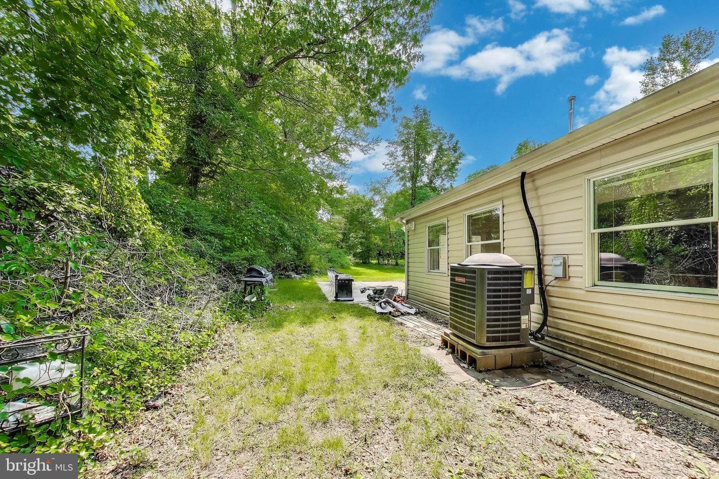 3603 John Court photo 36