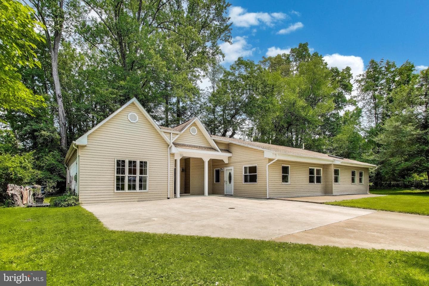 3603 John Court photo 37