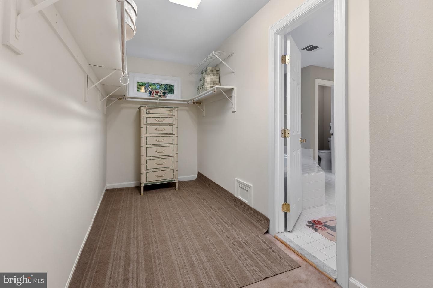 1201 Essex Manor Court photo 37