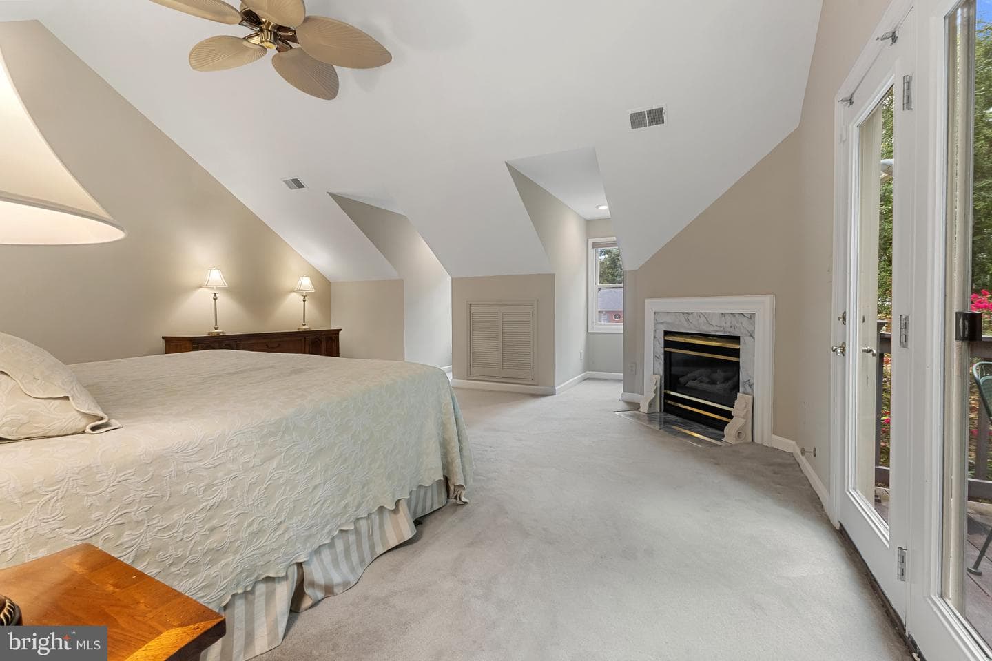 1201 Essex Manor Court photo 38