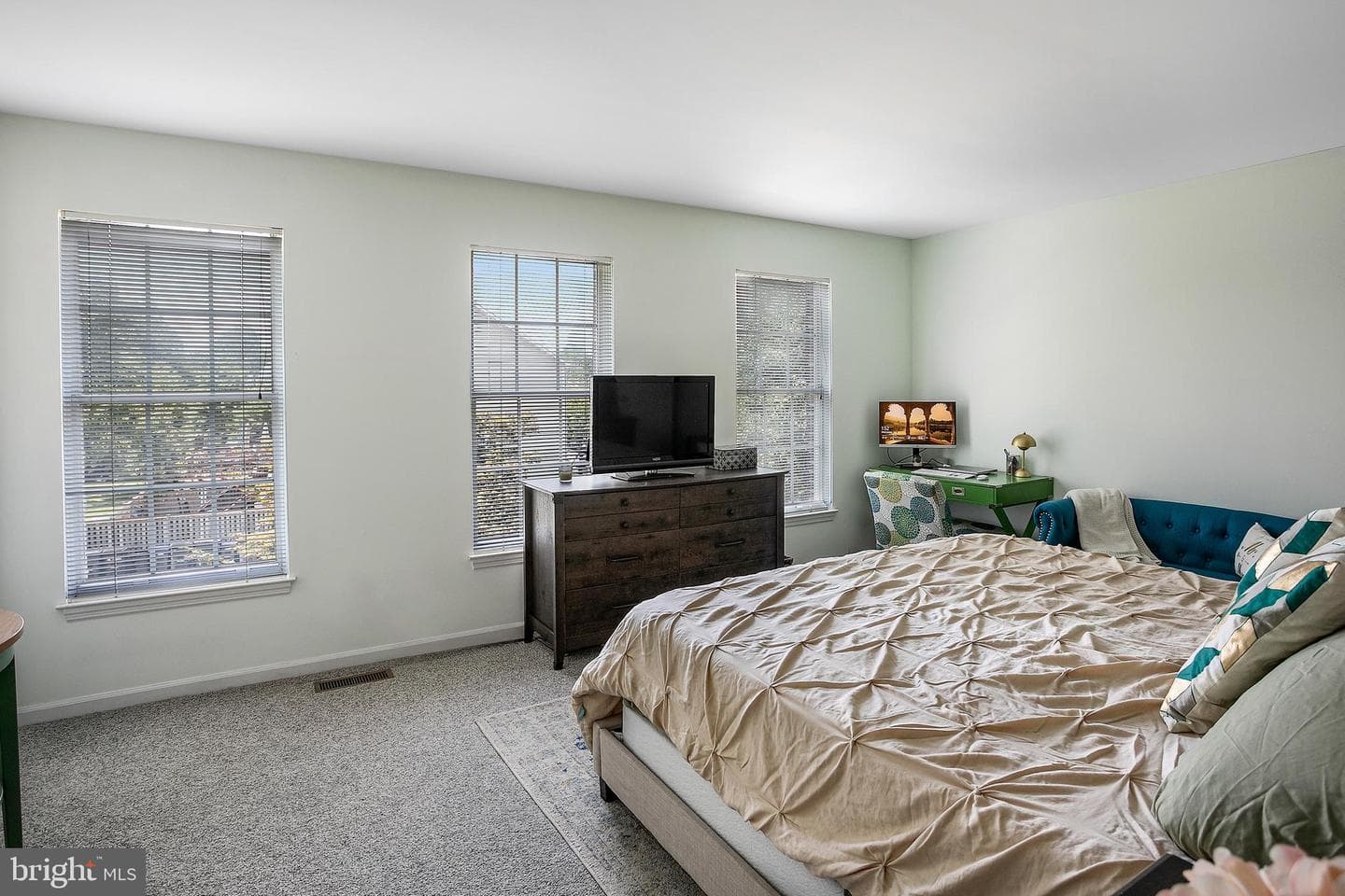 6019 Bingley Road photo 23