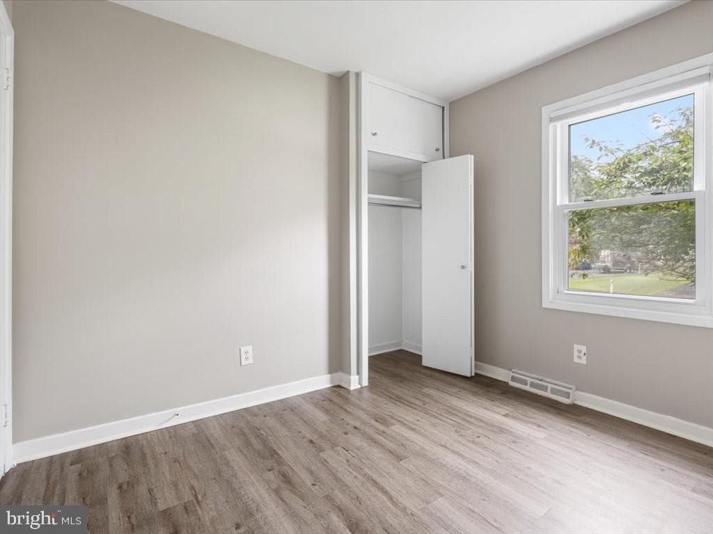 8018 Imperial Street photo 8