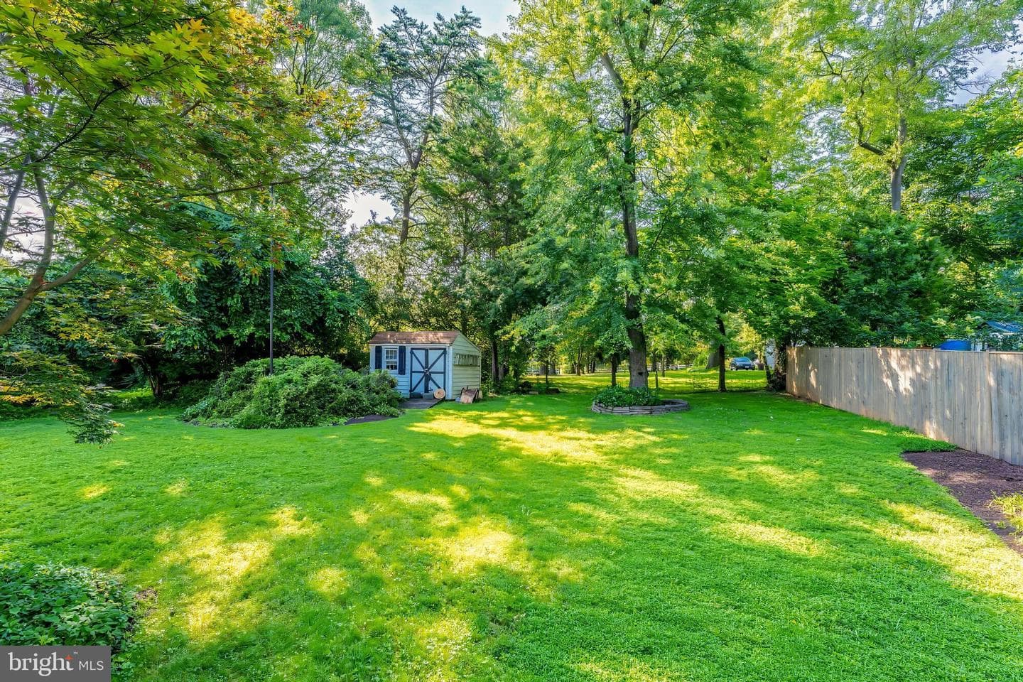 242 Hillside Circle SW photo 9