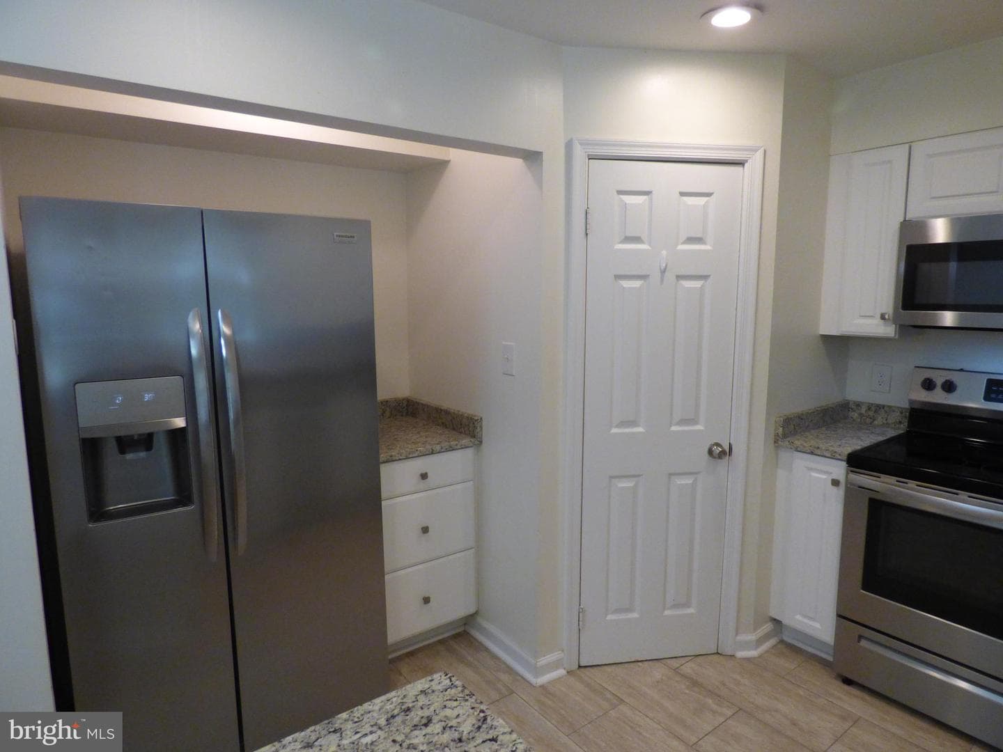 6123 Rocky Way Court photo 11