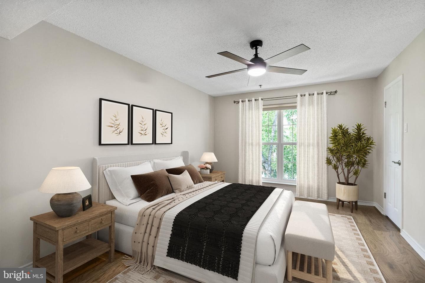 1524 Lincoln Way #406 photo 10