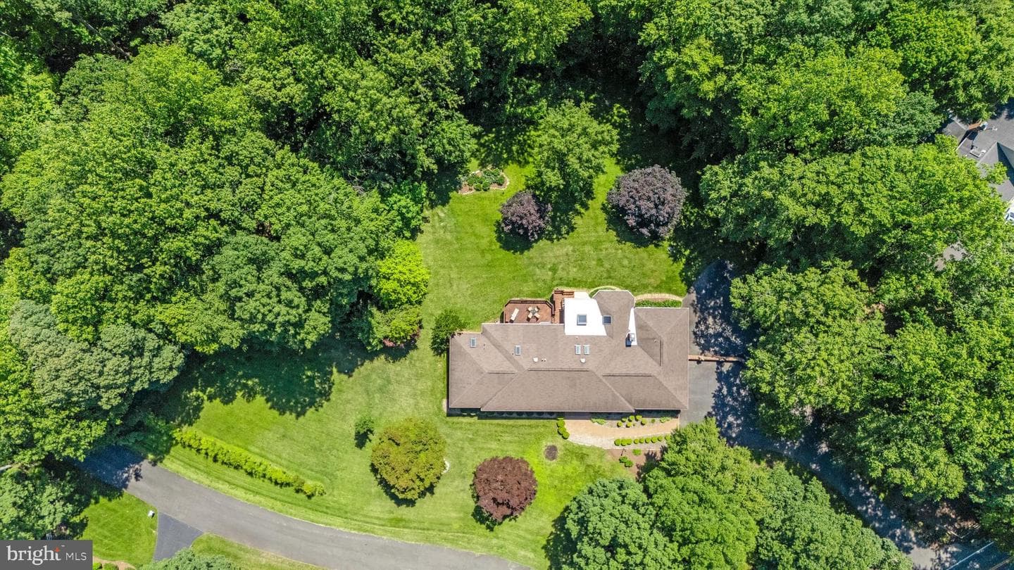 10060 Hampton Road photo 2