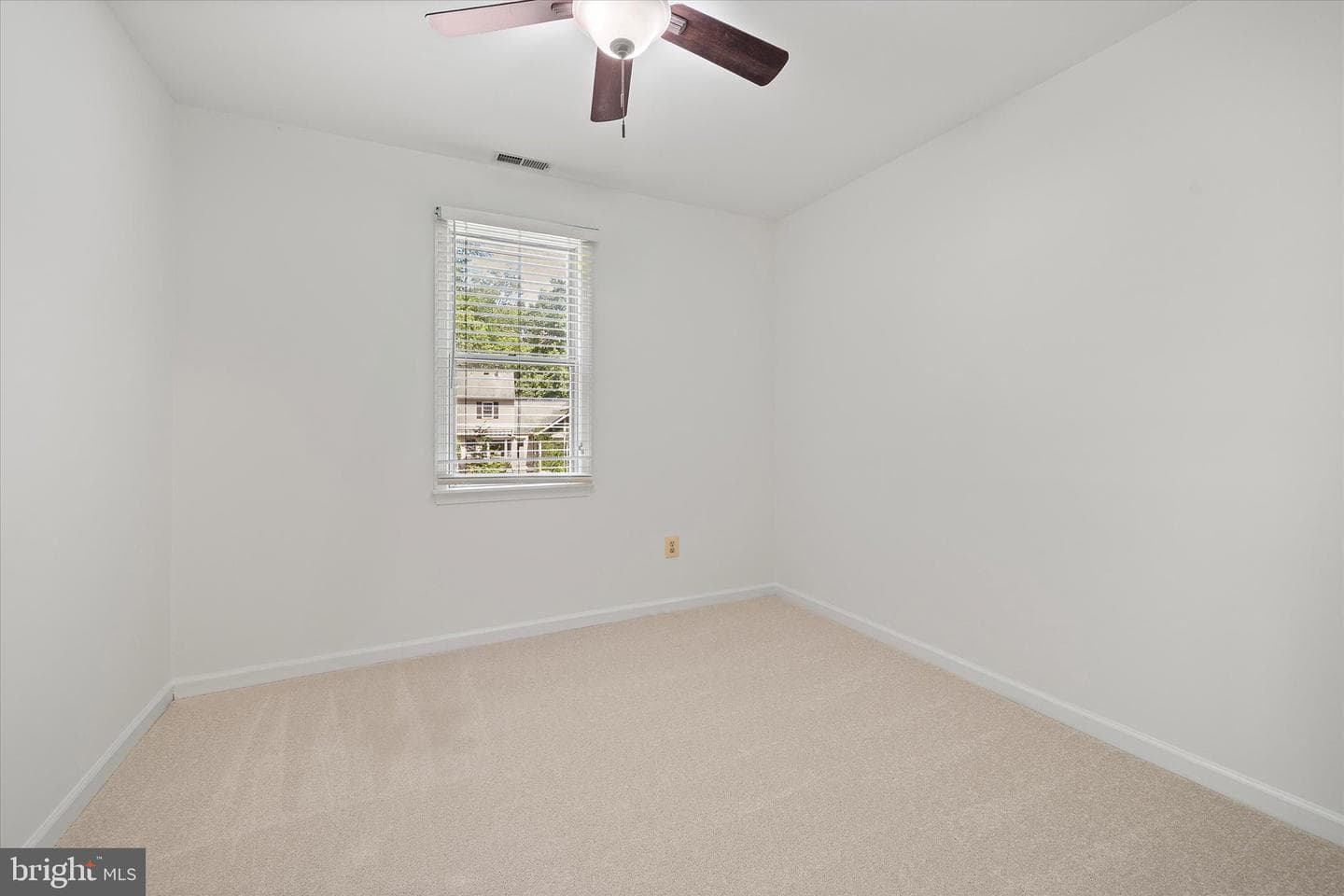 8604 Pilgrim Court photo 36