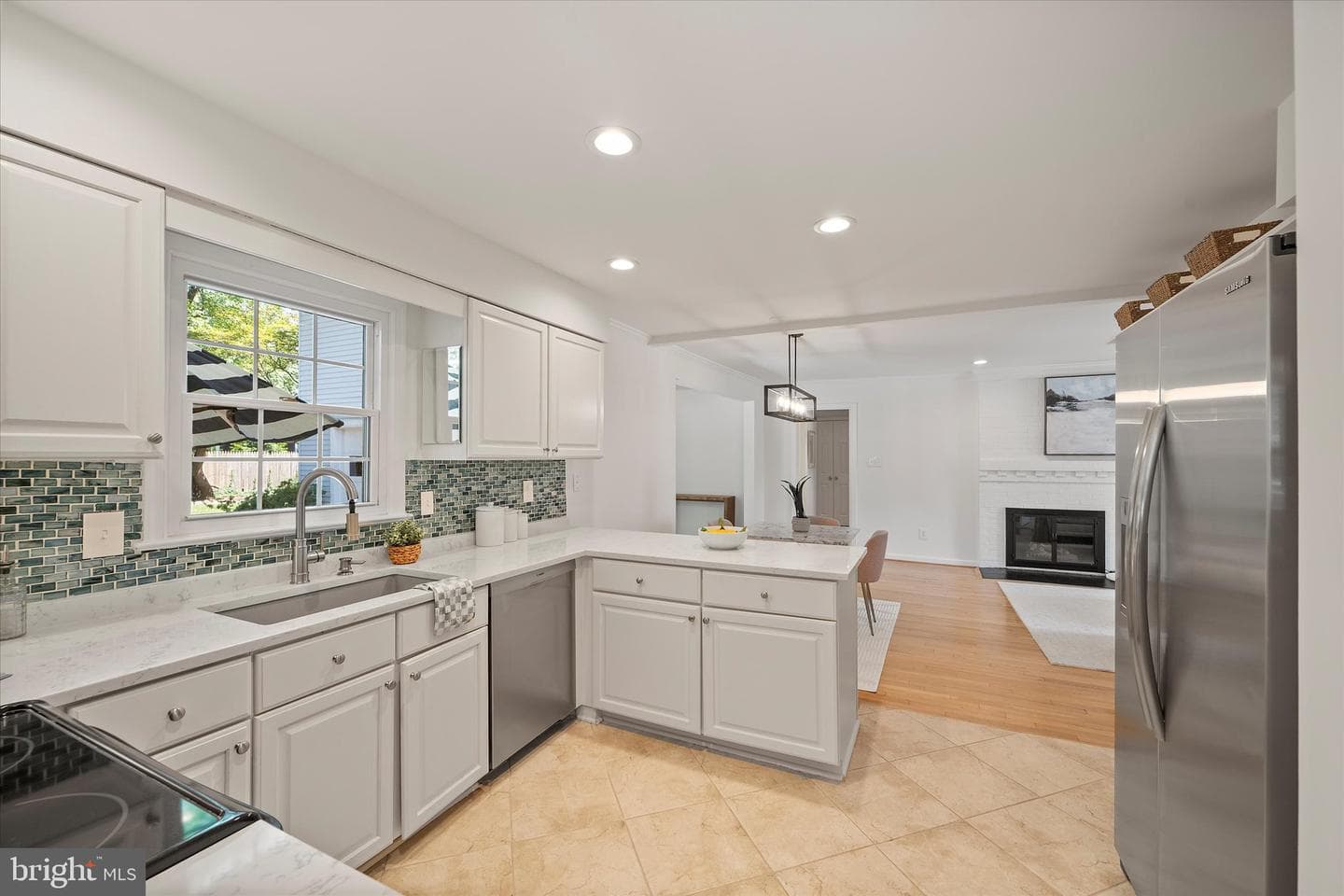 8604 Pilgrim Court photo 9