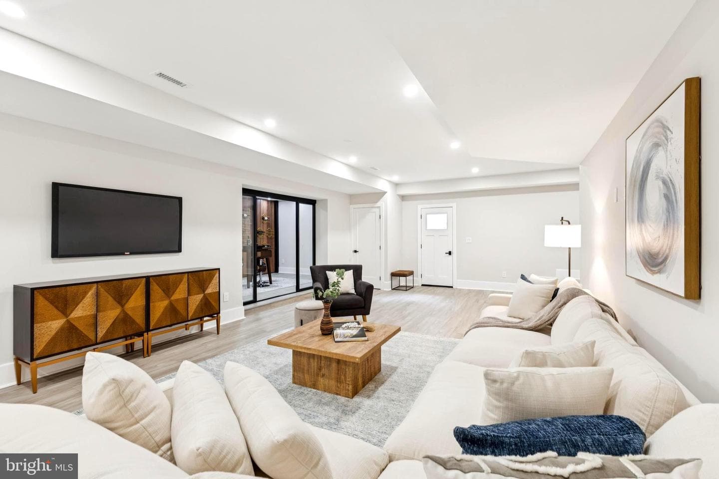 5005 Ravensworth Road photo 46