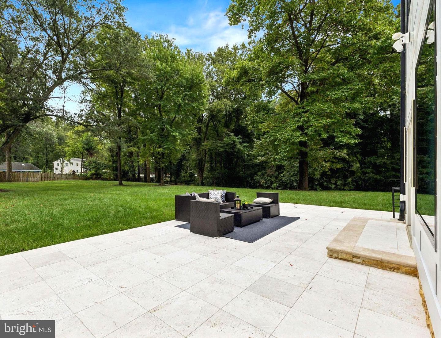 5005 Ravensworth Road photo 50
