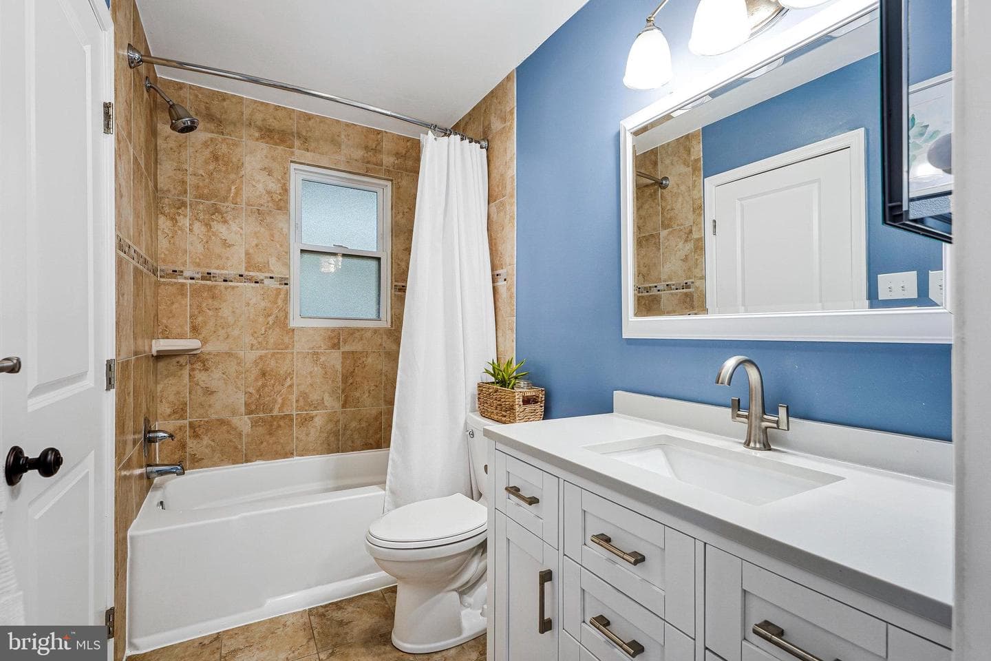 14704 Lock Drive photo 13