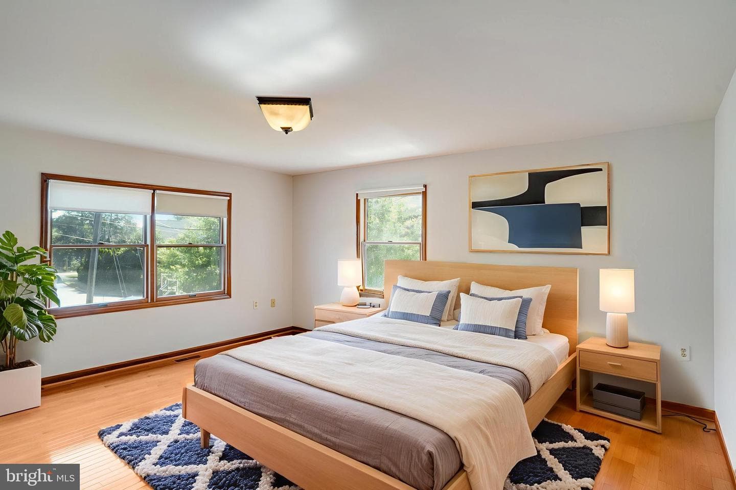 2052 Arch Drive photo 12