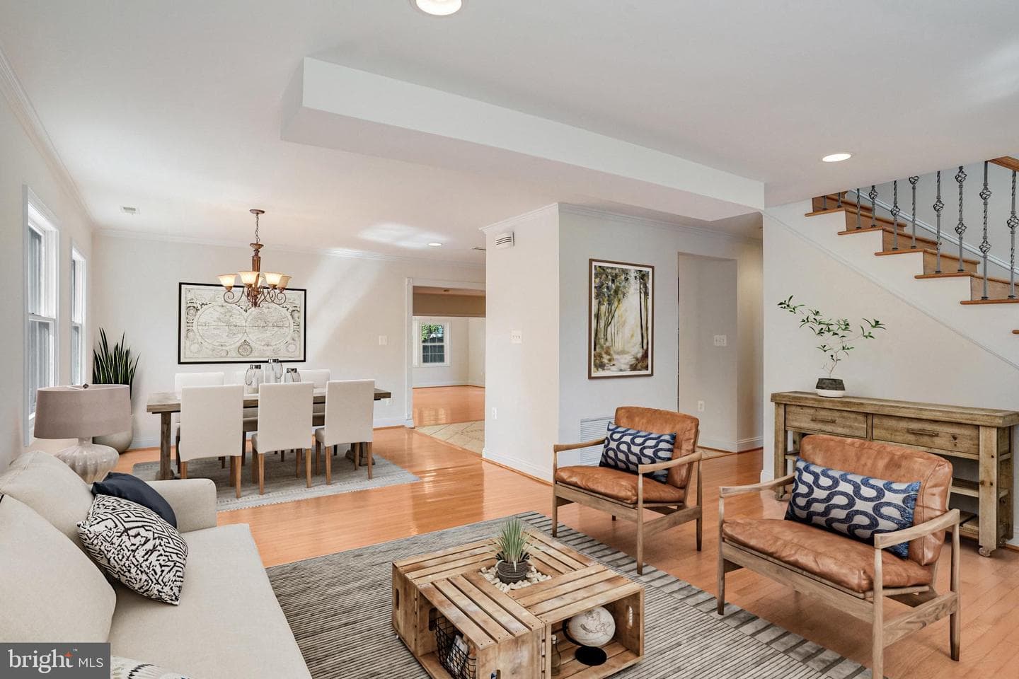 2052 Arch Drive photo 5