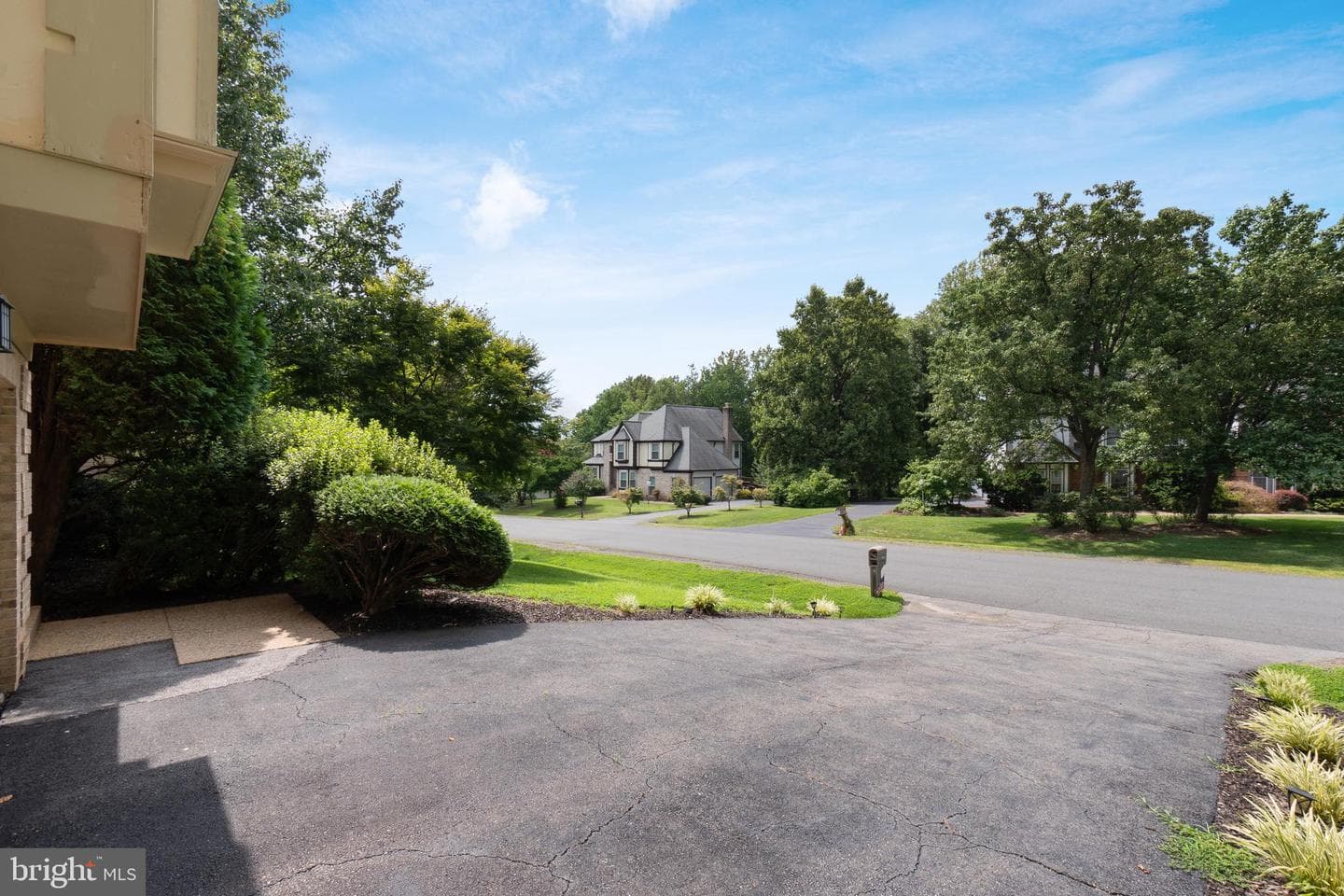 11665 Gilman Lane photo 3