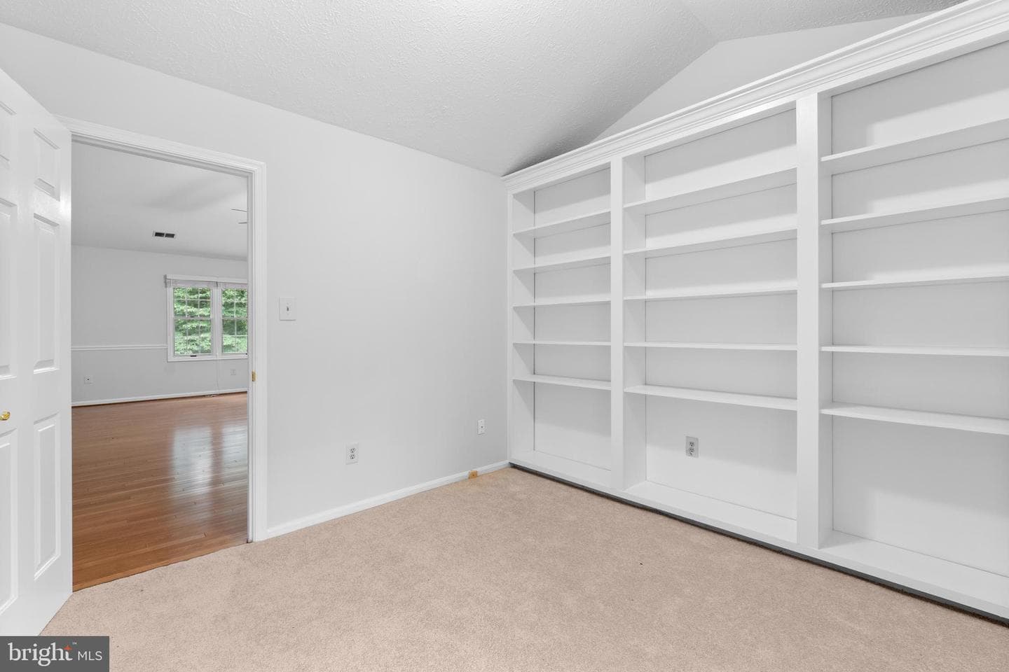 11665 Gilman Lane photo 36