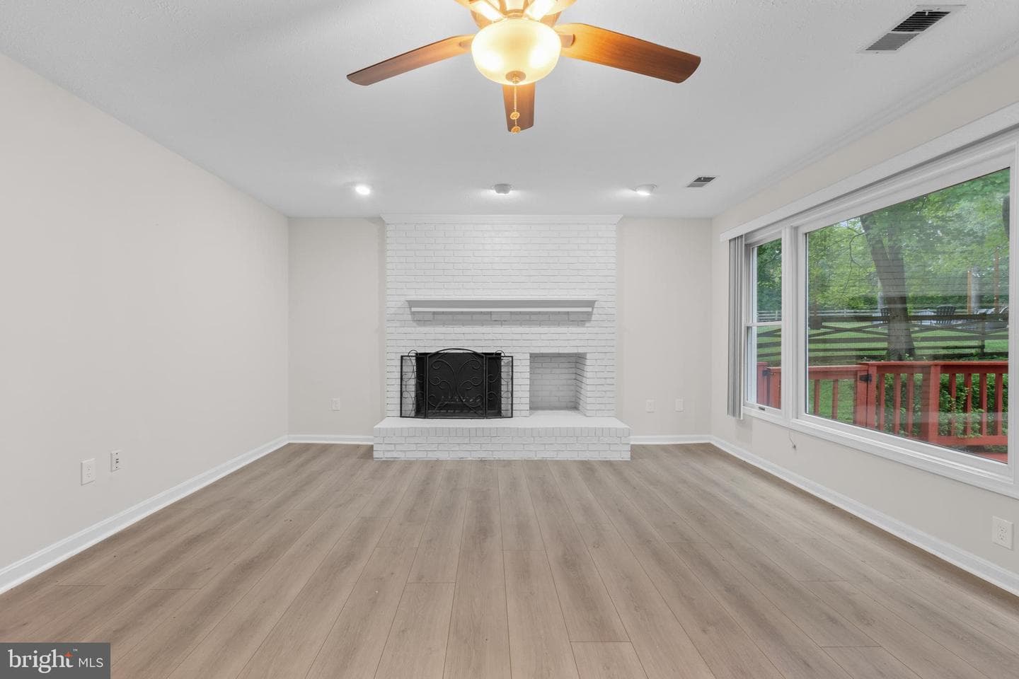 11665 Gilman Lane photo 8