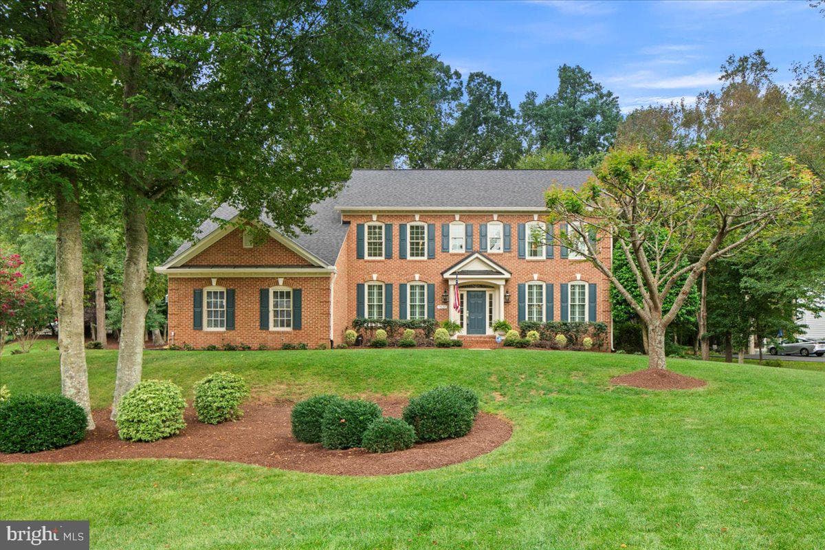 7520 Cannon Fort Drive photo 3