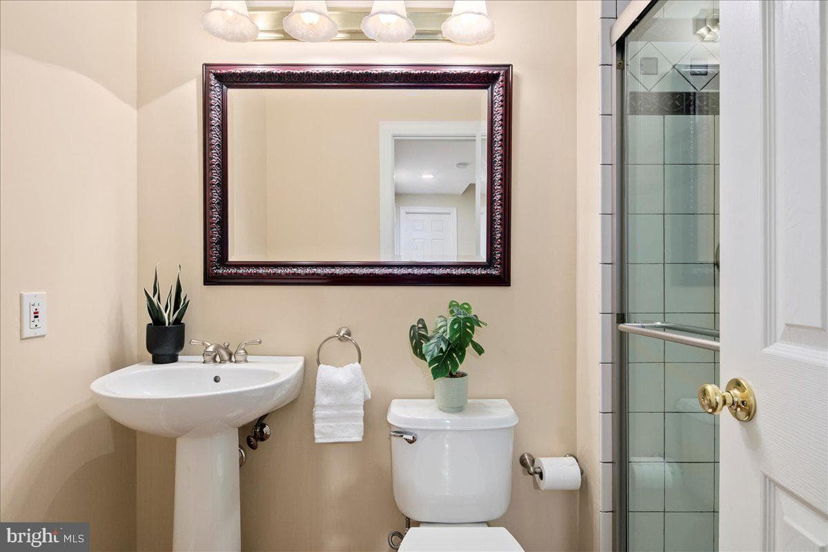 7520 Cannon Fort Drive photo 73
