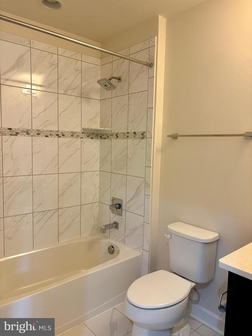3161 Virginia Bluebell Court photo 39