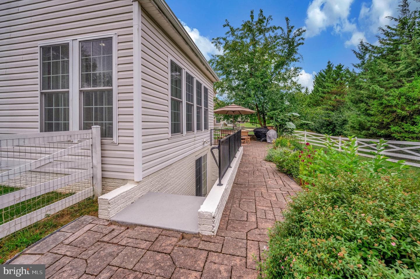 8950 Birch Bay Circle photo 23