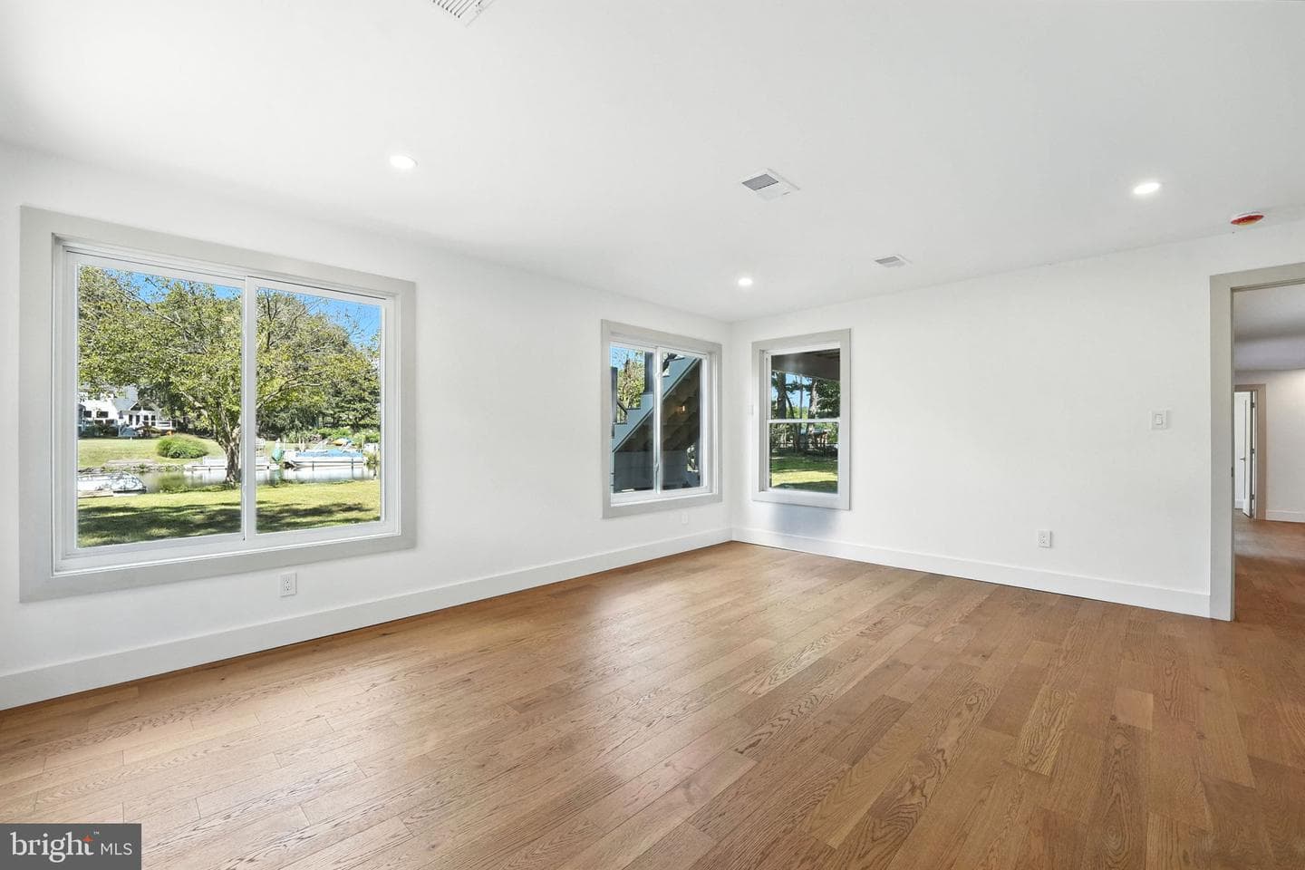 6211 Waterway Drive photo 32