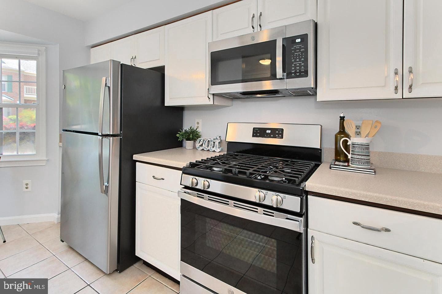 7527 Chrisland Cove photo 12