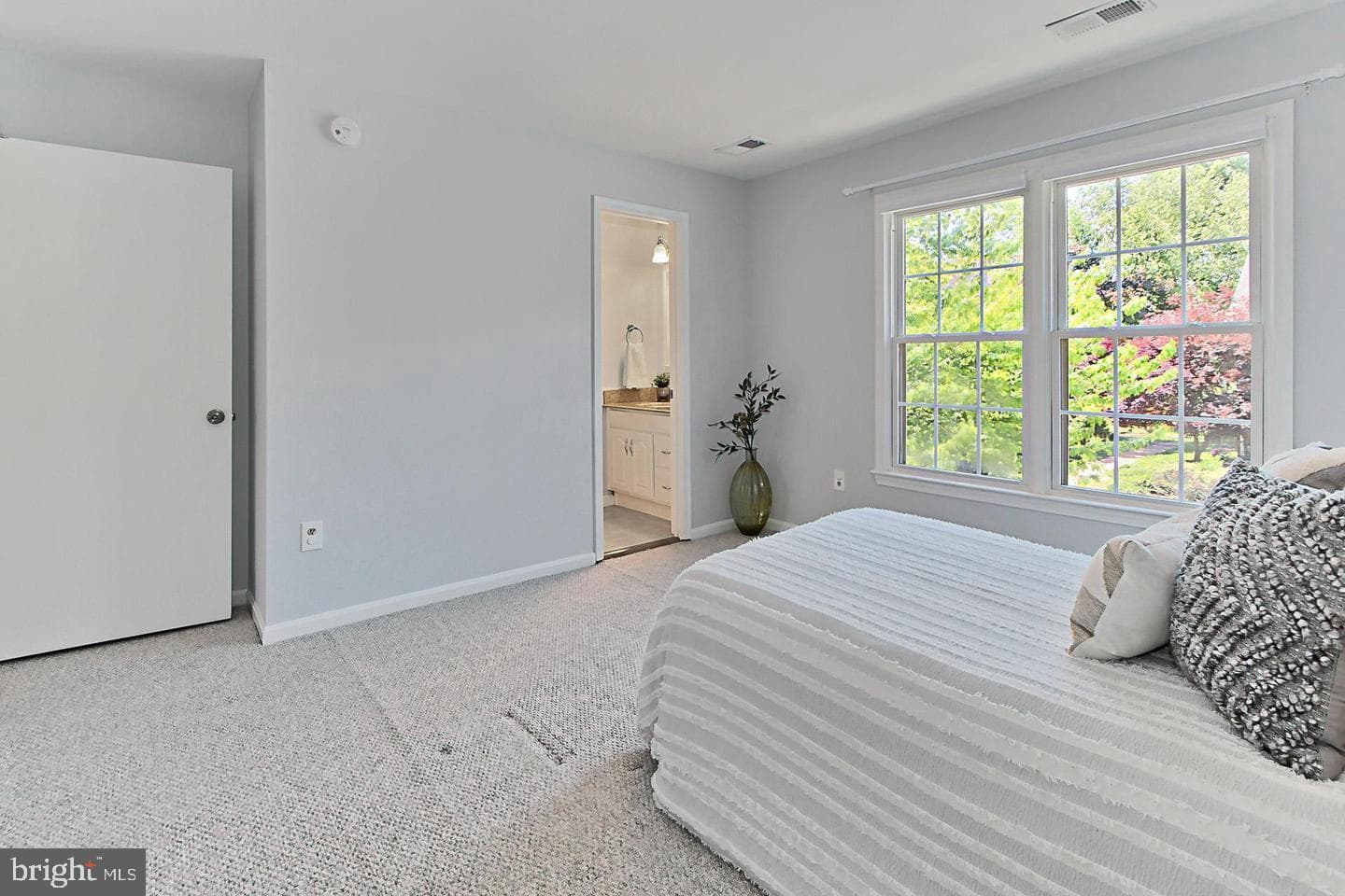 7527 Chrisland Cove photo 26