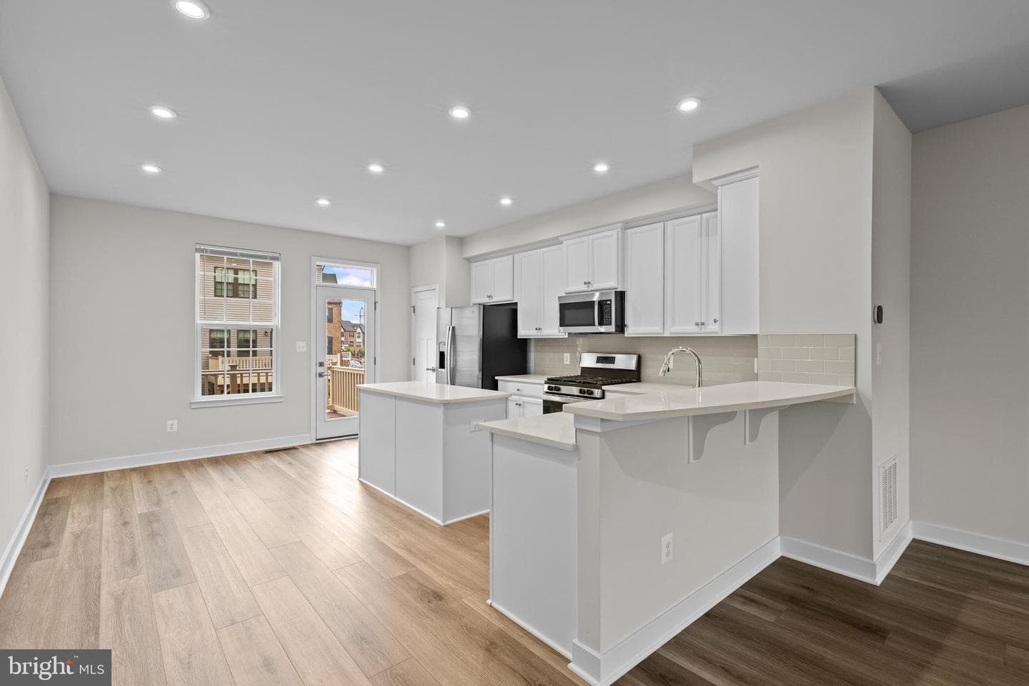 14016 Sunrise Valley Drive photo 7