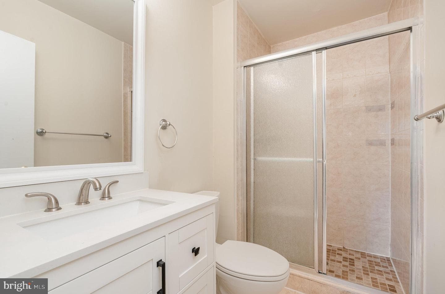 4551 Casablanca Court photo 10
