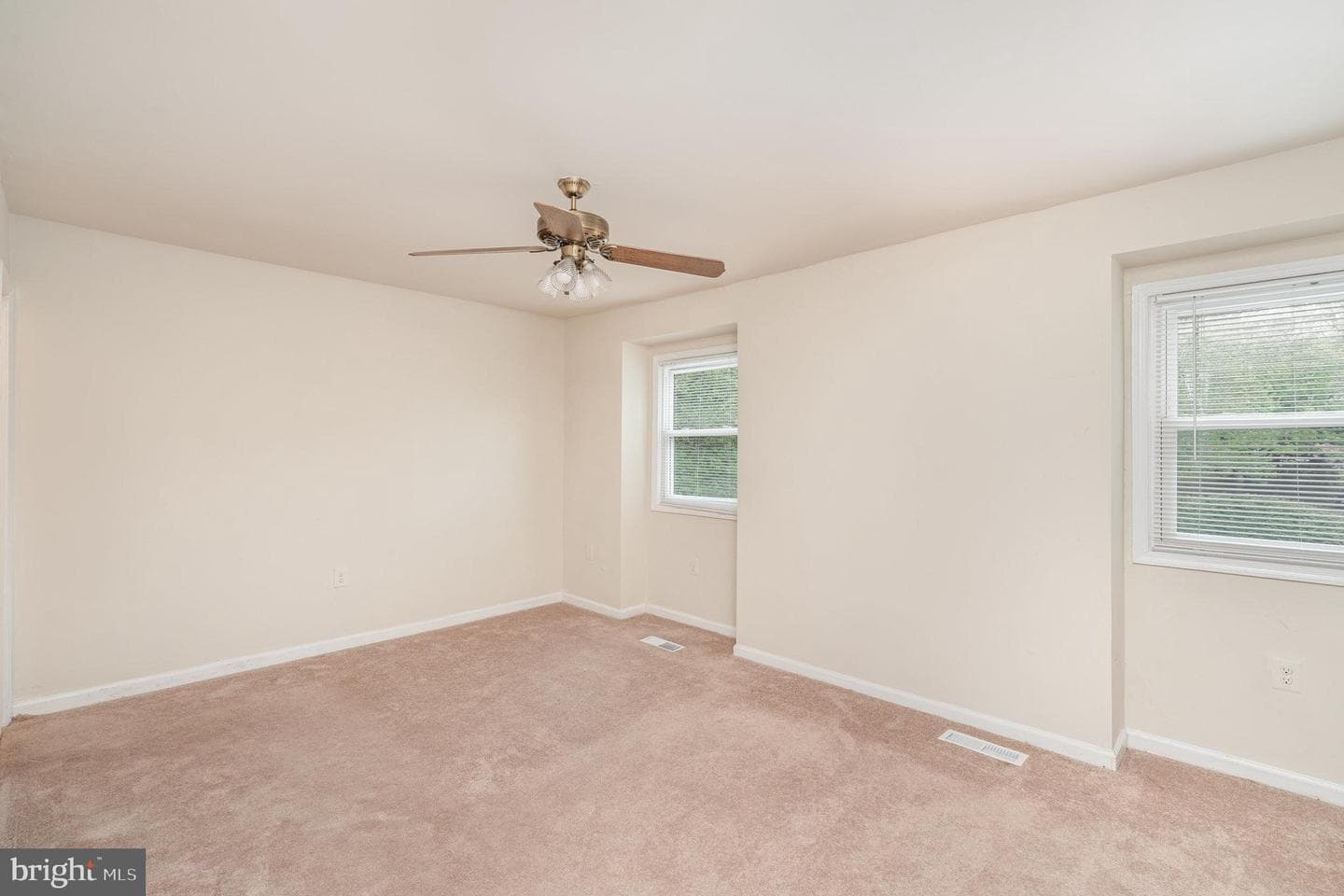 4551 Casablanca Court photo 11